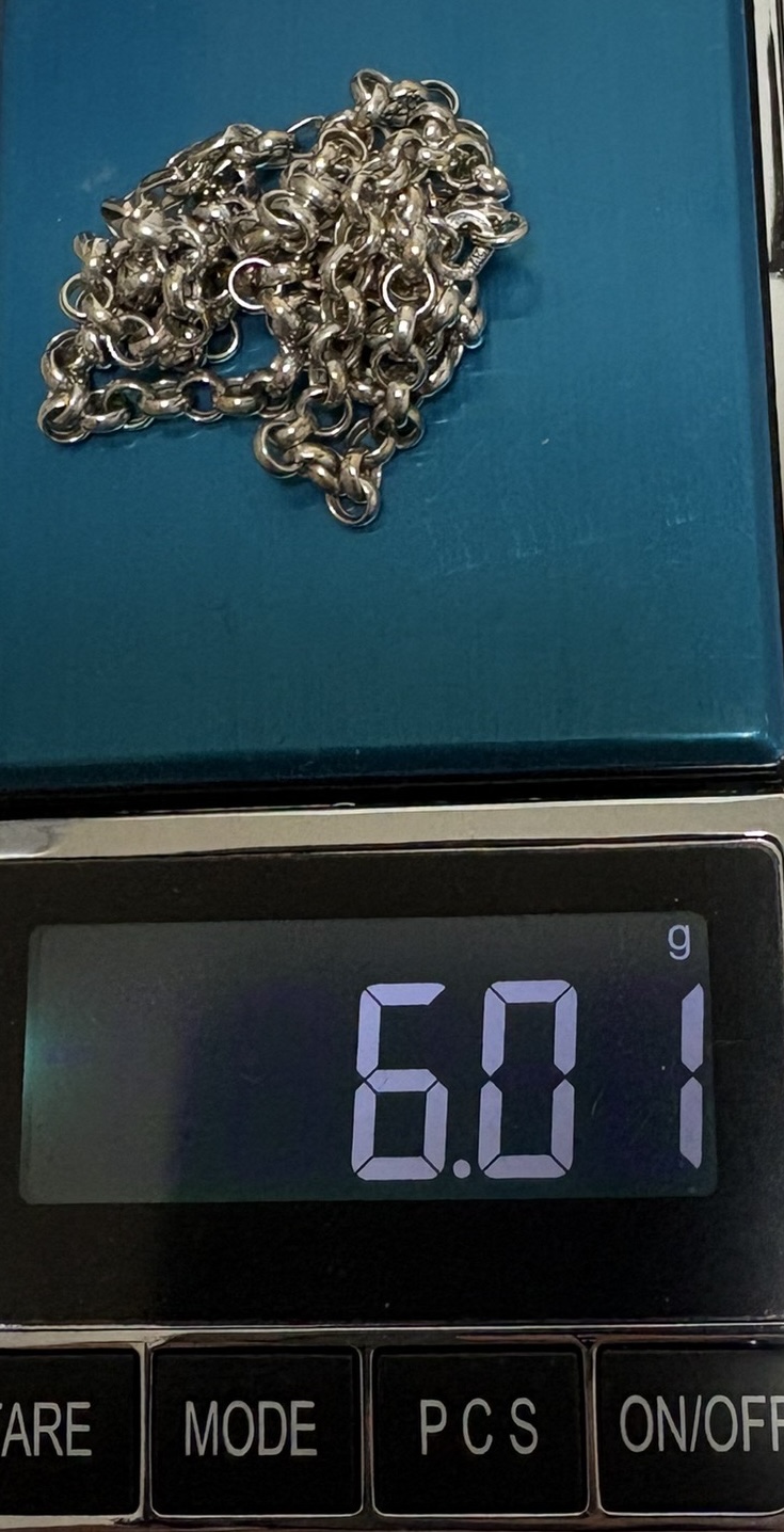 横浜市でお買取りしたプラチナのチェーンアクセサリー